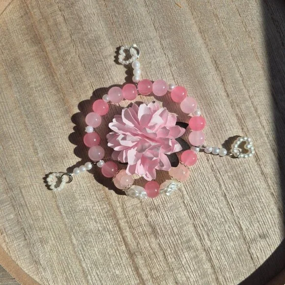 Handmade cupid charm bracelet - Picture 3 of 6